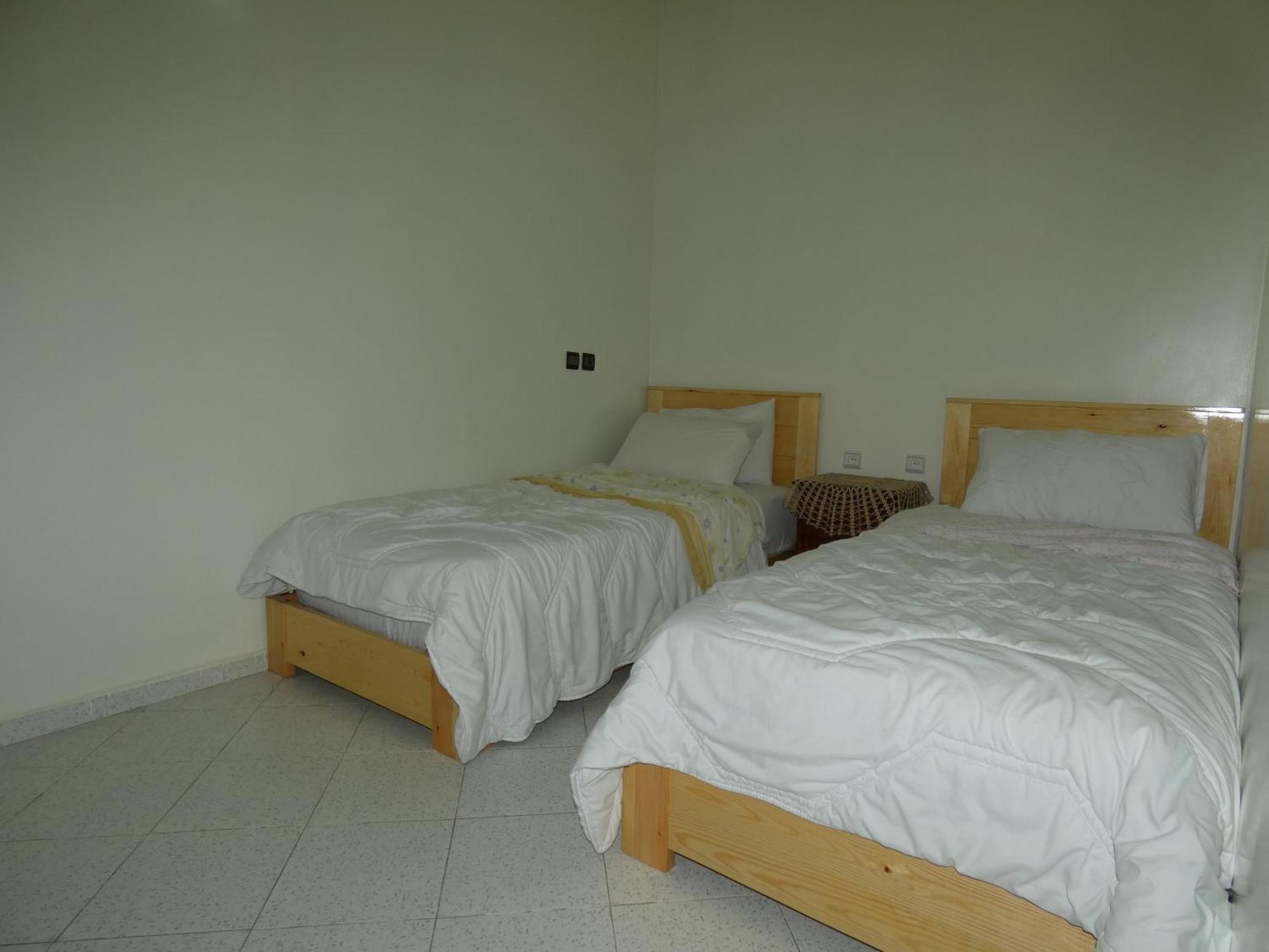 Anza Surfside House Bed & Breakfast Agadir Bagian luar foto